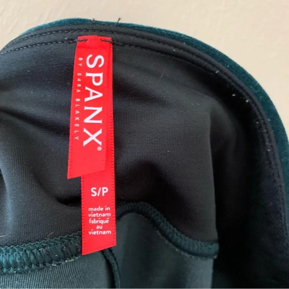 Spanx Velvet Leggings - Picture 10 of 12